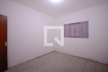 Quarto 1 de casa para alugar com 3 quartos, 150m² em Jardim Santa Emilia, São Paulo