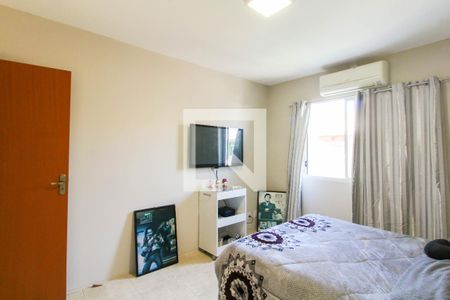 Quarto 1 de casa de condomínio à venda com 3 quartos, 90m² em Harmonia, Canoas