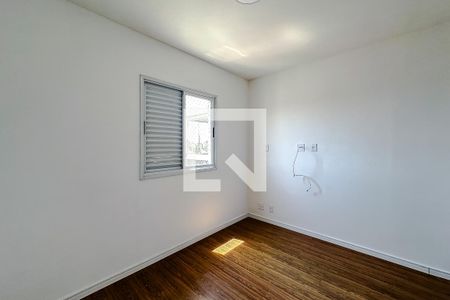 Quarto 1 de apartamento à venda com 2 quartos, 75m² em Vila Bertioga, São Paulo