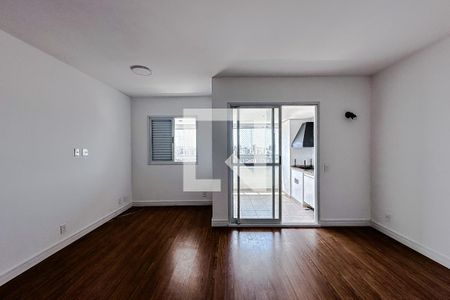 Sala de apartamento à venda com 2 quartos, 75m² em Vila Bertioga, São Paulo