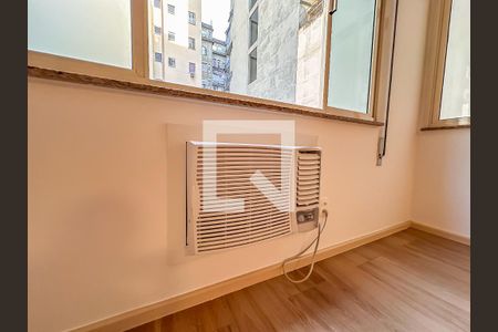 Sala 1 de apartamento para alugar com 3 quartos, 139m² em Flamengo, Rio de Janeiro