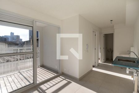 Sala de apartamento à venda com 2 quartos, 34m² em Parque Industrial Tomas Edson, São Paulo