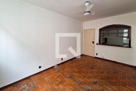 Sala de apartamento à venda com 2 quartos, 77m² em Icaraí, Niterói