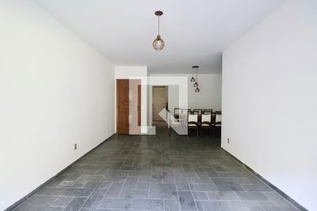 Sala de apartamento para alugar com 3 quartos, 110m² em Barra Funda, Guarujá