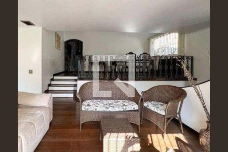 Casa à venda com 3 quartos, 230m² em Vila Ida, São Paulo