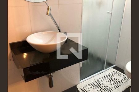 Casa à venda com 3 quartos, 162m² em Nova Petrópolis, São Bernardo do Campo