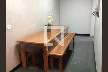 Casa à venda com 3 quartos, 162m² em Nova Petrópolis, São Bernardo do Campo