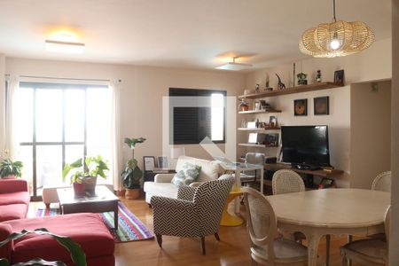 Sala de apartamento à venda com 3 quartos, 130m² em Alto da Lapa, São Paulo
