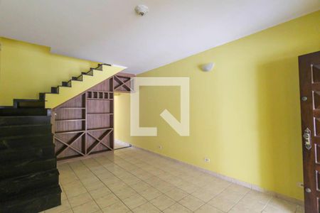 Sala de casa para alugar com 3 quartos, 260m² em Jardim Cotiana, São Paulo