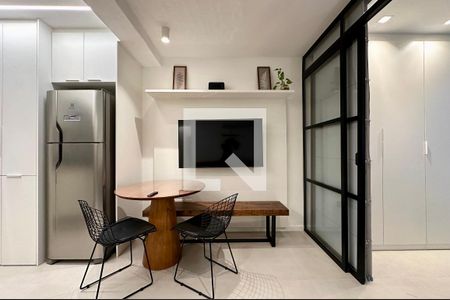 Sala/Quarto de apartamento para alugar com 1 quarto, 40m² em Glória, Rio de Janeiro
