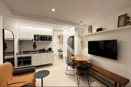 Sala/Quarto de apartamento para alugar com 1 quarto, 40m² em Glória, Rio de Janeiro
