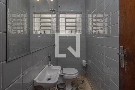 lavabo_2 de casa à venda com 3 quartos, 300m² em Vila Moinho Velho, São Paulo
