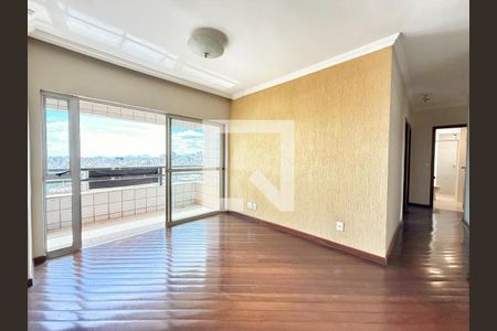 Sala de apartamento à venda com 3 quartos, 100m² em Nova Suíça, Belo Horizonte