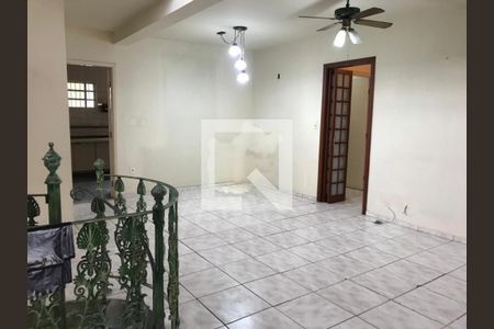 Casa à venda com 4 quartos, 191m² em Jardim Itamarati, Campinas