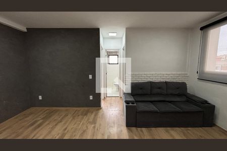 Sala de apartamento para alugar com 2 quartos, 42m² em Santa Maria, Santo André