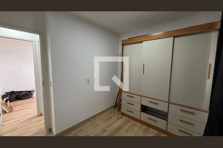 Quarto 1 de apartamento para alugar com 2 quartos, 42m² em Santa Maria, Santo André