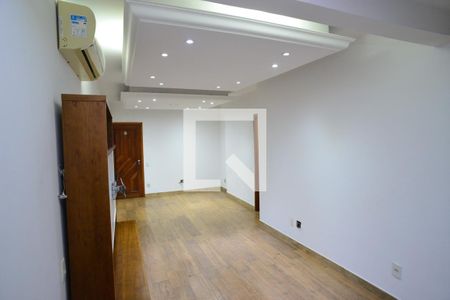 Sala de apartamento à venda com 2 quartos, 98m² em Barra da Tijuca, Rio de Janeiro