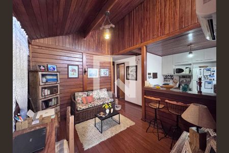 Sala 2 de casa de condomínio à venda com 3 quartos, 160m² em Vargem Pequena, Rio de Janeiro