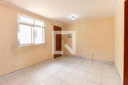 Sala de apartamento para alugar com 2 quartos, 48m² em Conjunto Habitacional Fazenda do Carmo, São Paulo