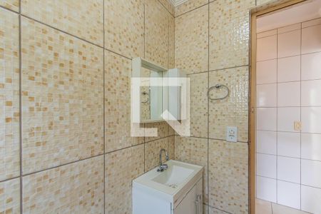 Banheiro de casa para alugar com 1 quarto, 25m² em Artur Alvim, São Paulo