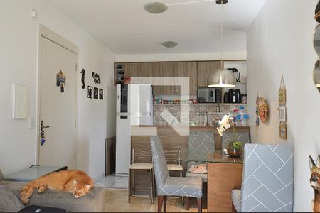 Sala de apartamento à venda com 2 quartos, 46m² em Rubem Berta, Porto Alegre