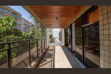  Varanda de apartamento à venda com 3 quartos, 125m² em Tijuca, Rio de Janeiro