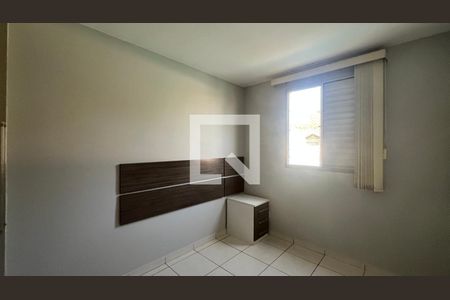 Quarto 2 de apartamento para alugar com 2 quartos, 49m² em Fazenda Santa Cândida, Campinas