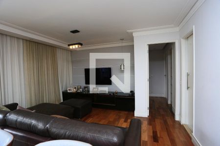 sala de apartamento para alugar com 3 quartos, 145m² em Vila Sonia, São Paulo