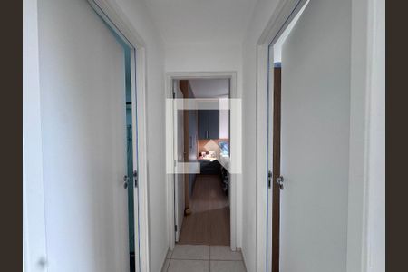 Corredor de apartamento à venda com 2 quartos, 45m² em Barra Olímpica, Rio de Janeiro