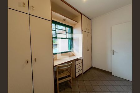 Quarto 1 de casa à venda com 2 quartos, 119m² em Alto de Pinheiros, São Paulo
