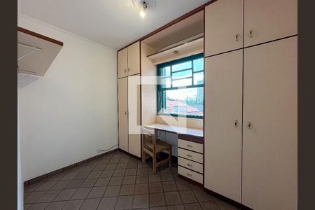 Quarto 1 de casa à venda com 2 quartos, 119m² em Alto de Pinheiros, São Paulo