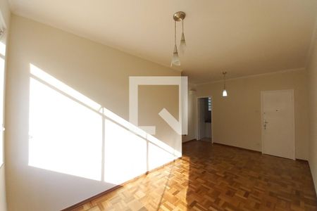 Sala  de apartamento à venda com 3 quartos, 120m² em Centro, Campinas
