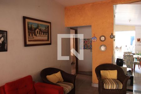 Sala de casa para alugar com 3 quartos, 150m² em Feliz, Goiânia