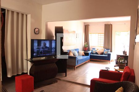 Sala de casa para alugar com 3 quartos, 150m² em Feliz, Goiânia
