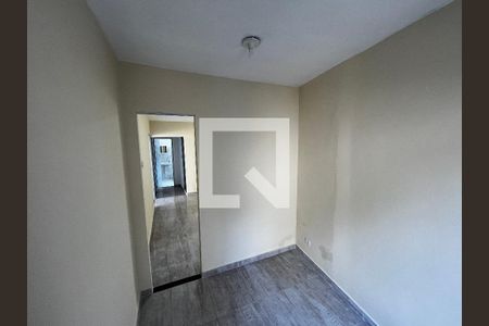 Sala de casa para alugar com 2 quartos, 80m² em Vila Roque, São Paulo