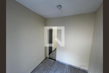 Sala de casa para alugar com 2 quartos, 80m² em Vila Roque, São Paulo