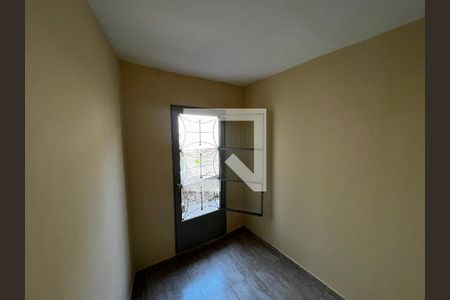 Sala de casa para alugar com 2 quartos, 80m² em Vila Roque, São Paulo