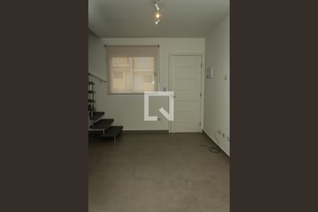 Sala/Cozinha de casa de condomínio para alugar com 2 quartos, 46m² em Chácara Ondas Verdes, Cotia