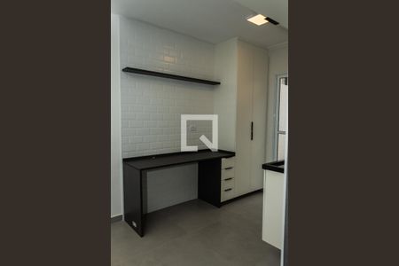 Sala/Cozinha de casa de condomínio para alugar com 2 quartos, 46m² em Chácara Ondas Verdes, Cotia