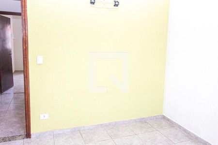 Quarto 1 de casa para alugar com 2 quartos, 96m² em Jardim Cristal, São Paulo