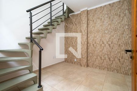 Sala/Cozinha de apartamento para alugar com 1 quarto, 30m² em Chácara Mafalda, São Paulo