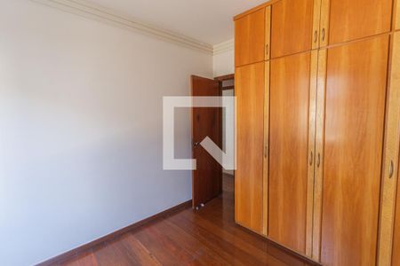 Quarto 1 de apartamento para alugar com 3 quartos, 105m² em Palmares, Belo Horizonte