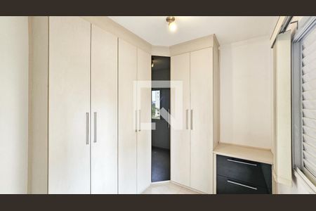 Quarto 1 de apartamento para alugar com 2 quartos, 65m² em Umuarama, Osasco