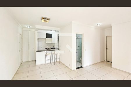 Sala de apartamento para alugar com 2 quartos, 65m² em Umuarama, Osasco