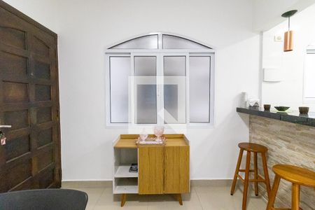 Sala de apartamento para alugar com 1 quarto, 83m² em Cidade Ocian, Praia Grande