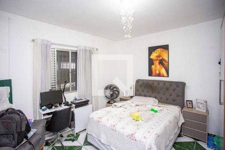 Quarto de casa à venda com 4 quartos, 196m² em Conceição, Diadema
