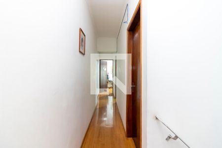 Corredor dos Quartos de casa à venda com 4 quartos, 137m² em Lauzane Paulista, São Paulo