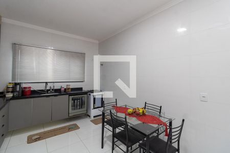Cozinha de casa para alugar com 3 quartos, 196m² em Vila Constança, São Paulo