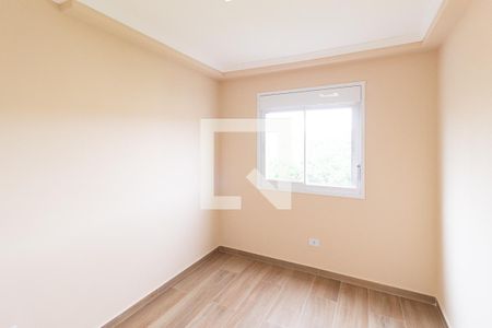 Quarto 1 de apartamento para alugar com 2 quartos, 46m² em Jardim Santa Tereza, Carapicuíba