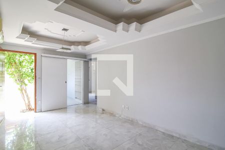 Sala de casa de condomínio para alugar com 4 quartos, 90m² em Jardim São Francisco, Indaiatuba